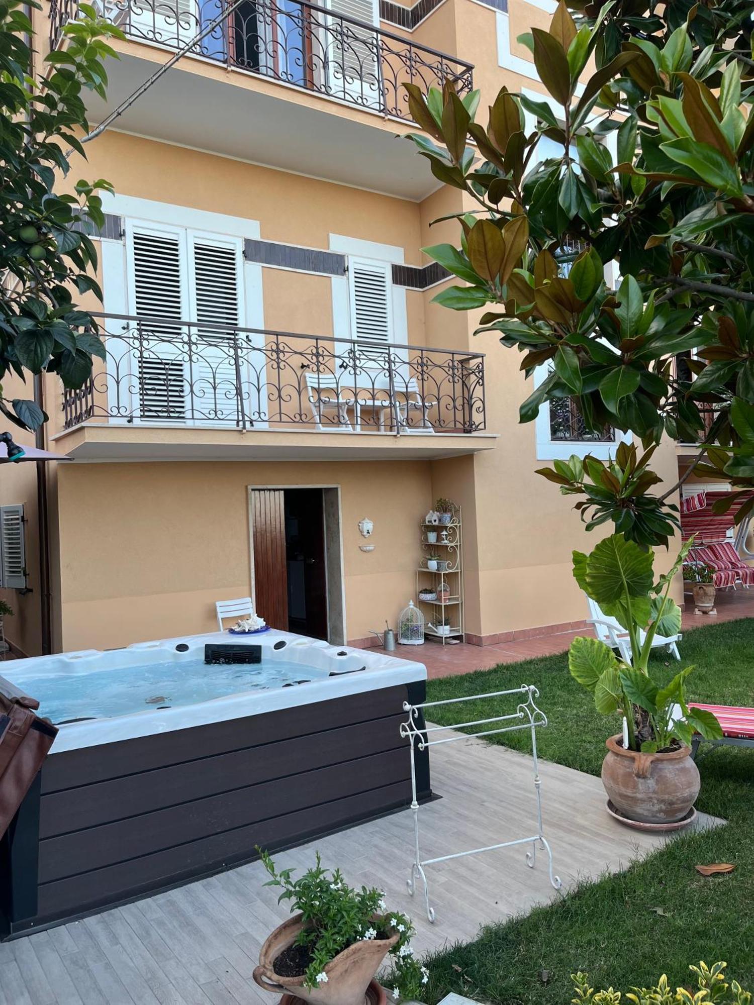 كولونيلا Salge B&B Residenza Di Charme المظهر الخارجي الصورة
